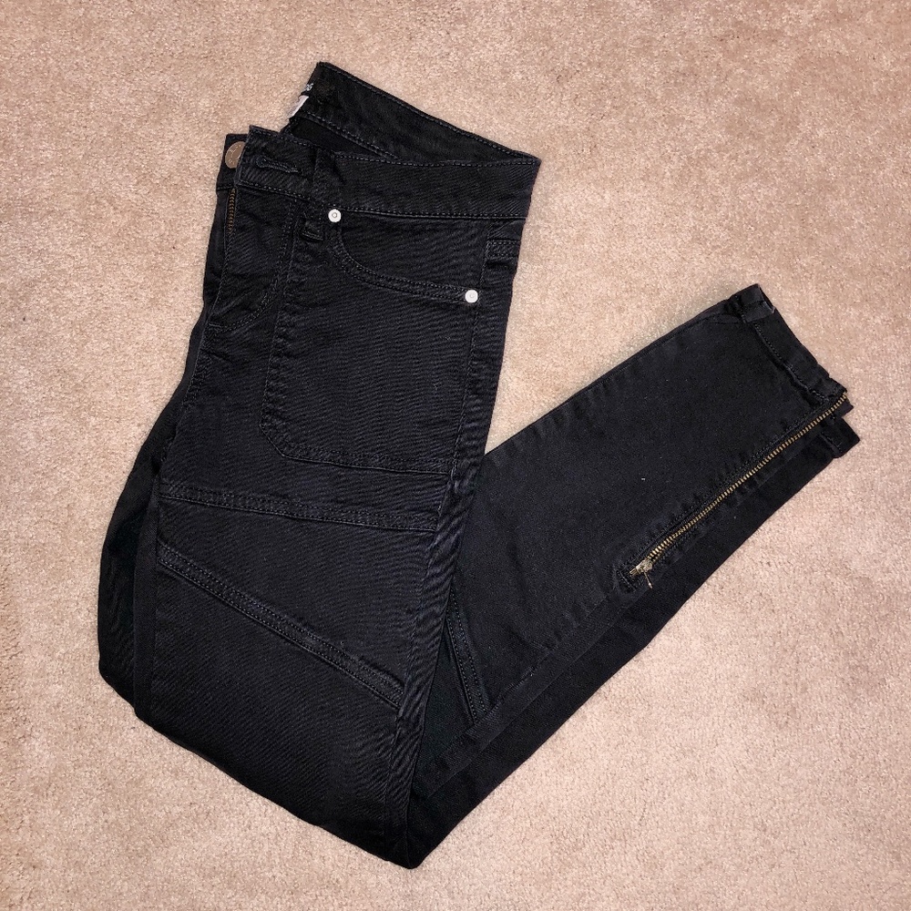 Urban Outfitters Skinny Jeans
